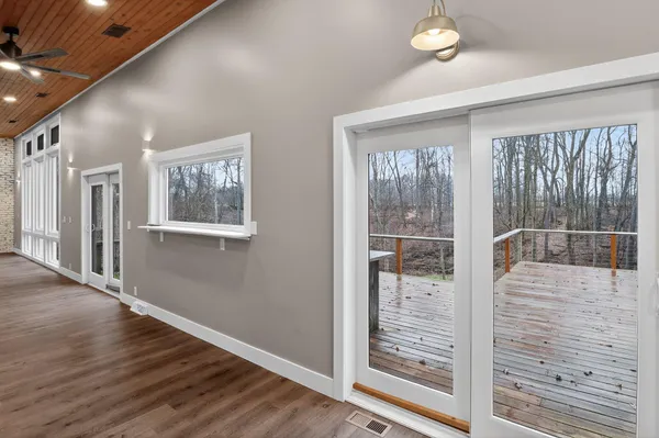 $379,900 | 7946 Wright Road, Niles, MI 49120