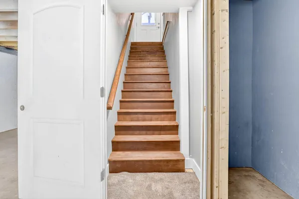 $379,900 | 7946 Wright Road, Niles, MI 49120