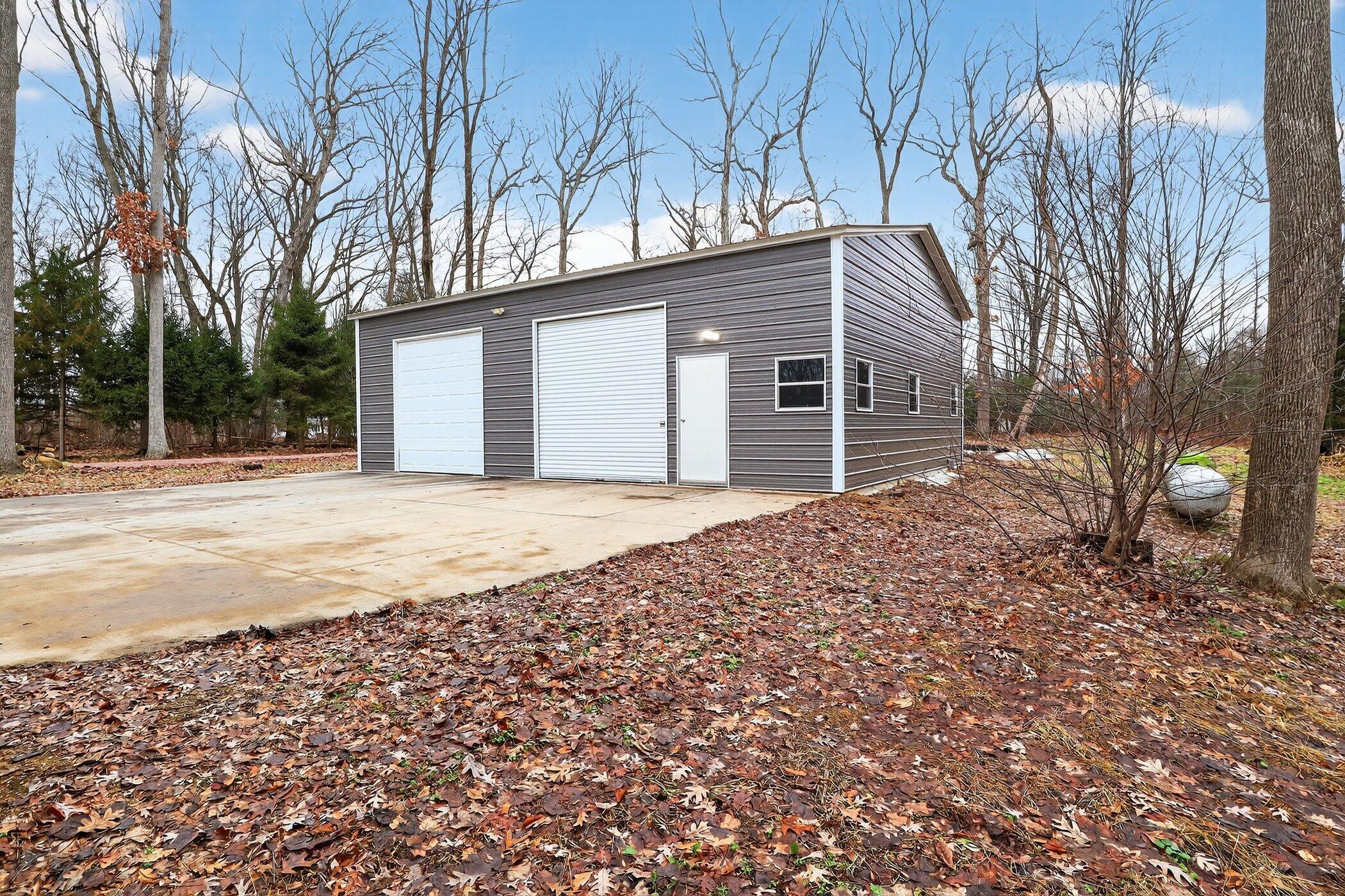 7946 Wright Road Niles, MI 49120 - Photo 41 of 47 7946 Wright Rd Niles-Windowstill 28