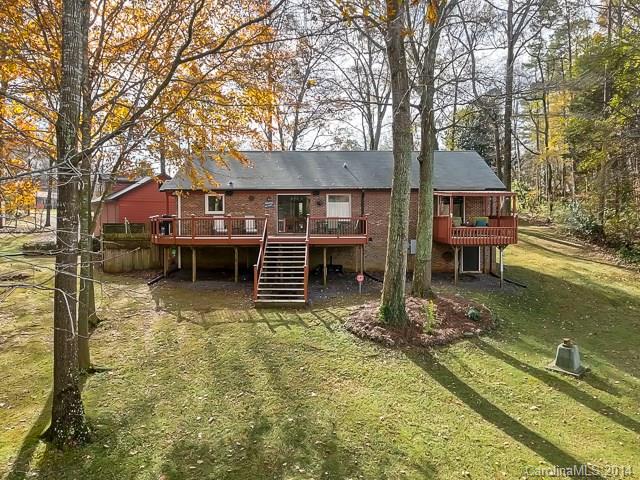 8212 Tuckalake Road Charlotte, NC 28215 - Photo 15 of 20 Gallery Image 15