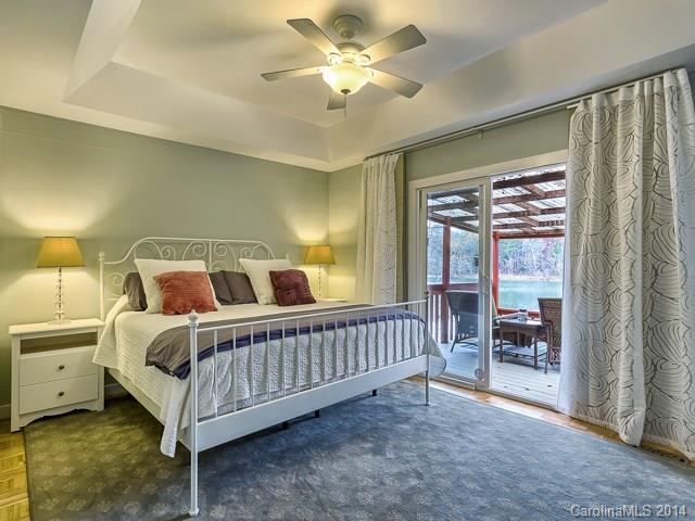 8212 Tuckalake Road Charlotte, NC 28215 - Photo 10 of 20 Gallery Image 10