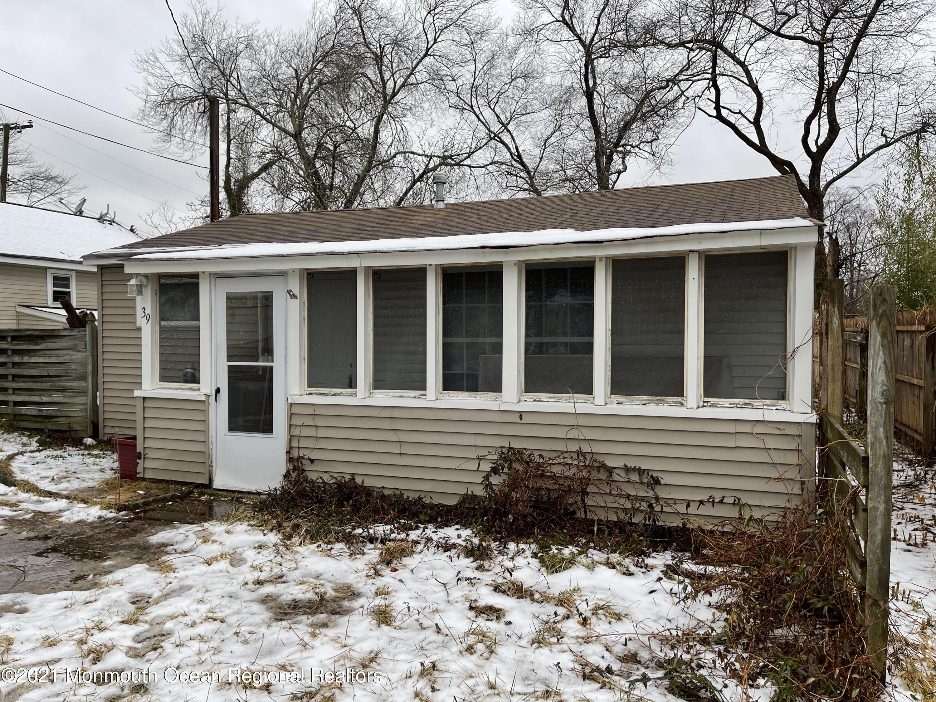 39 Lighthouse Drive Waretown, NJ 08758 - Photo 2 of 9 9