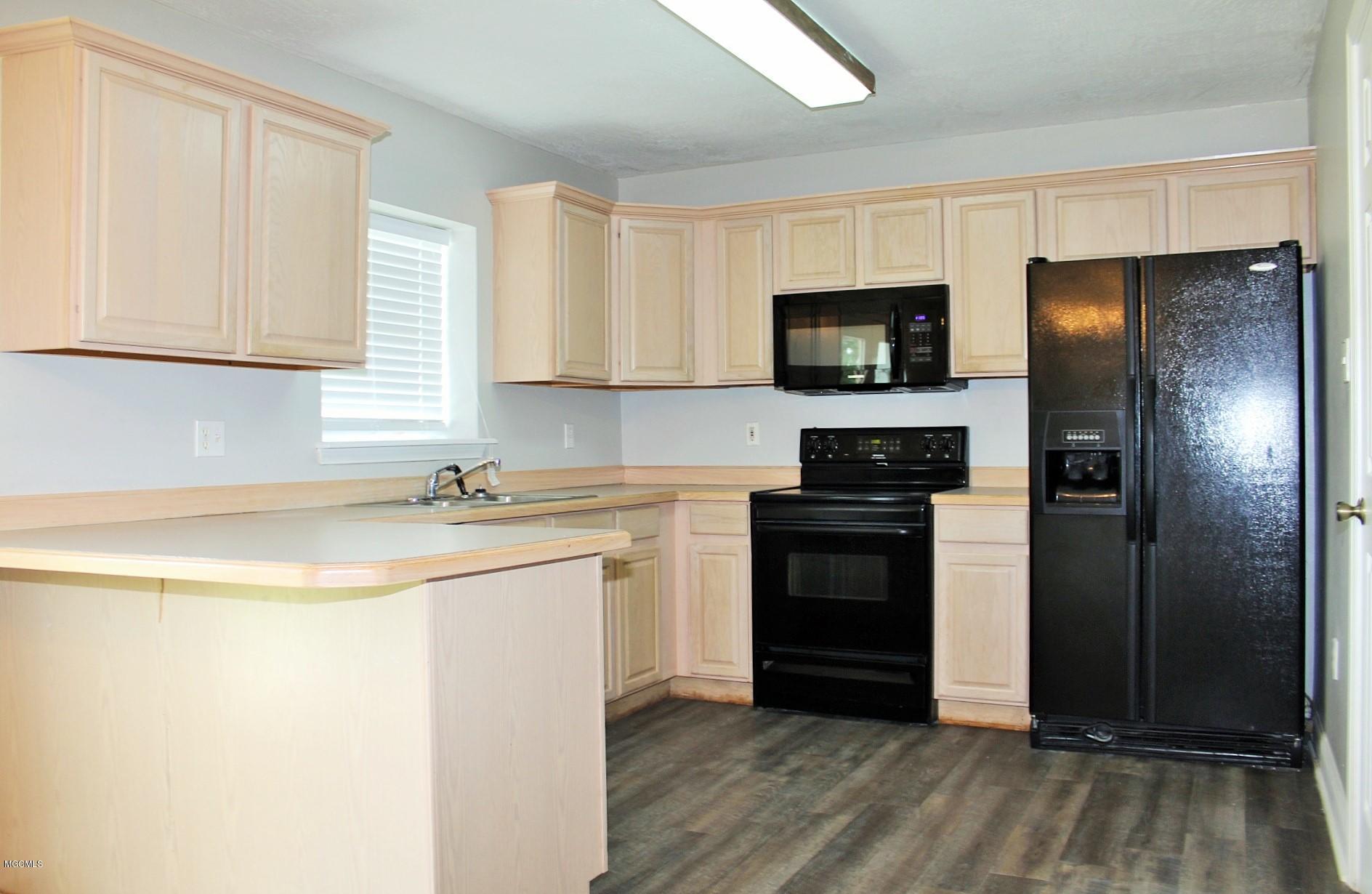 6717 Tanner Williams Road Lucedale, MS 39452 - Photo 8 of 29 8-Kitchen