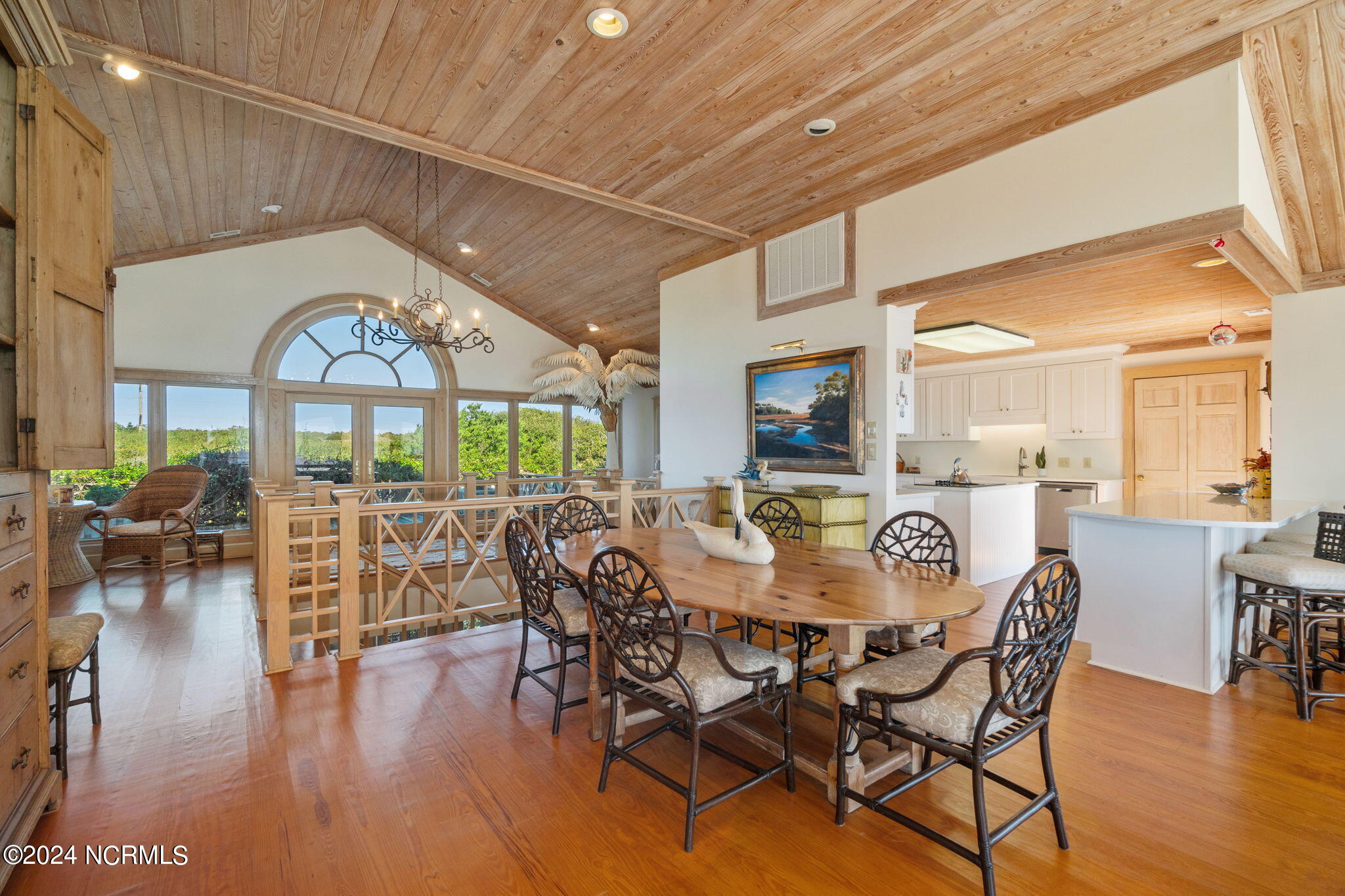 209 Salter Path Road Pine Knoll Shores, NC 28512 - Photo 18 of 73 Dining area