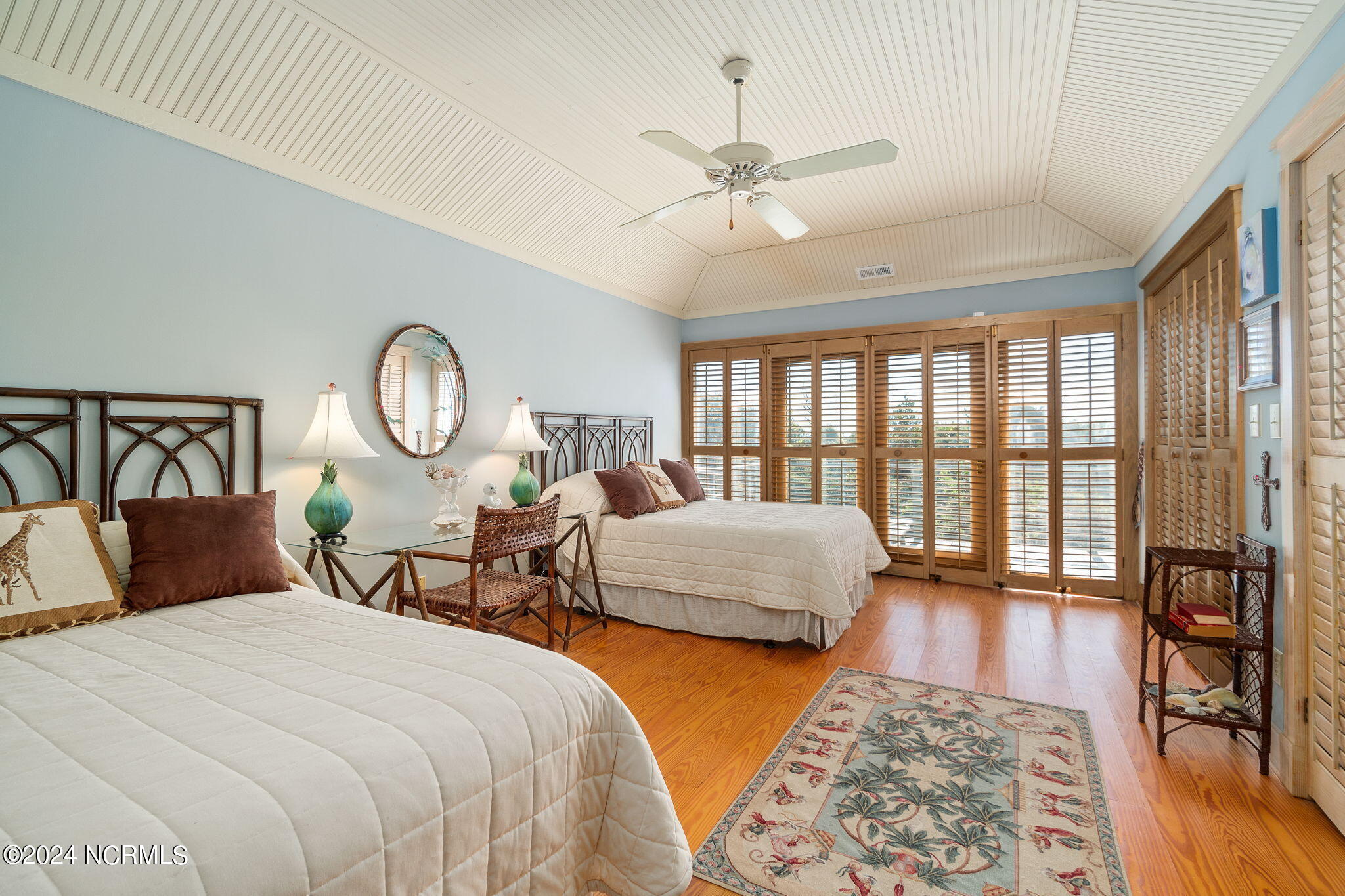209 Salter Path Road Pine Knoll Shores, NC 28512 - Photo 33 of 73 Guest bedroom 1 suite