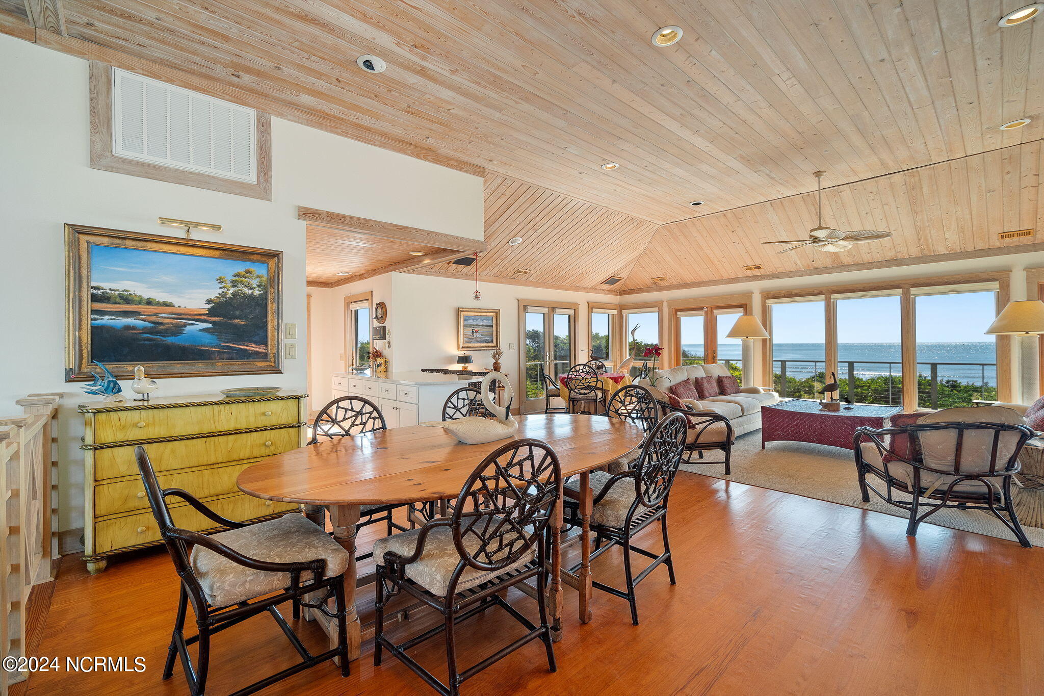 209 Salter Path Road Pine Knoll Shores, NC 28512 - Photo 5 of 73 Dining area