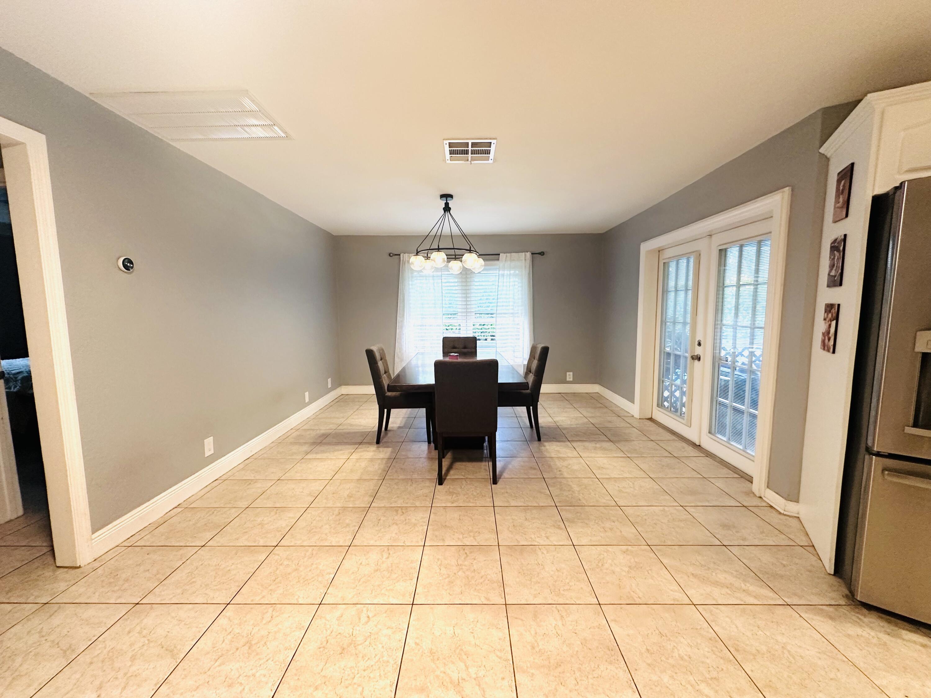 4540 Mathis Street Lake Worth, FL 33461 - Photo 17 of 40 IMG_8867