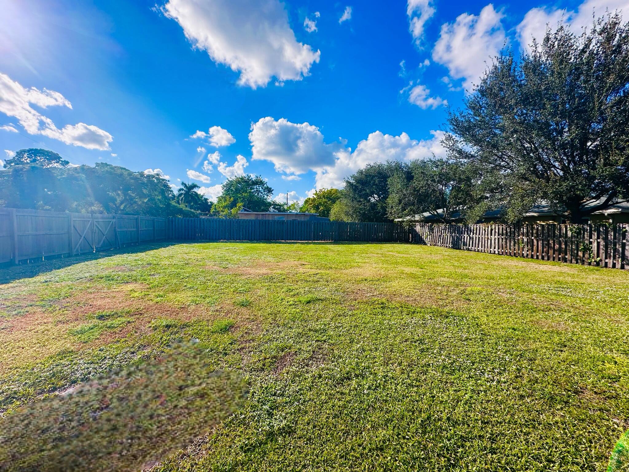 4540 Mathis Street Lake Worth, FL 33461 - Photo 33 of 40 IMG_8800