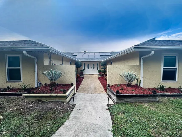 $4,500 | 4540 Mathis Street, Lake Worth, FL 33461