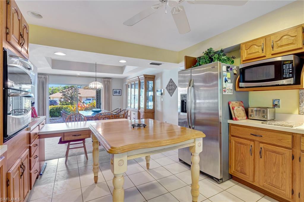 2273 Royal Lane Naples, FL 34112 - Photo 11 of 38