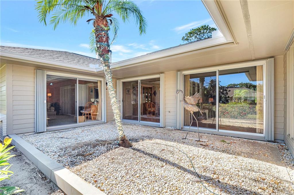 2273 Royal Lane Naples, FL 34112 - Photo 19 of 38