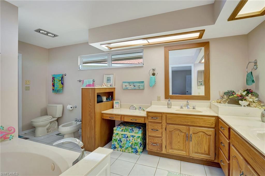 2273 Royal Lane Naples, FL 34112 - Photo 24 of 38