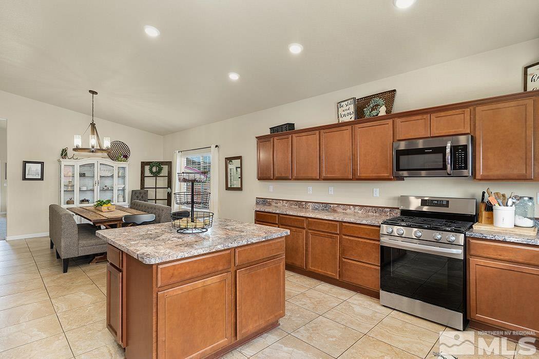 18560 Outpost Court Reno, NV 89508 - Photo 11 of 21 Photo 11