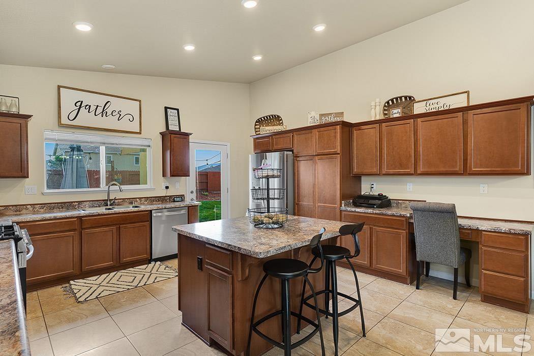 18560 Outpost Court Reno, NV 89508 - Photo 14 of 21 Photo 14
