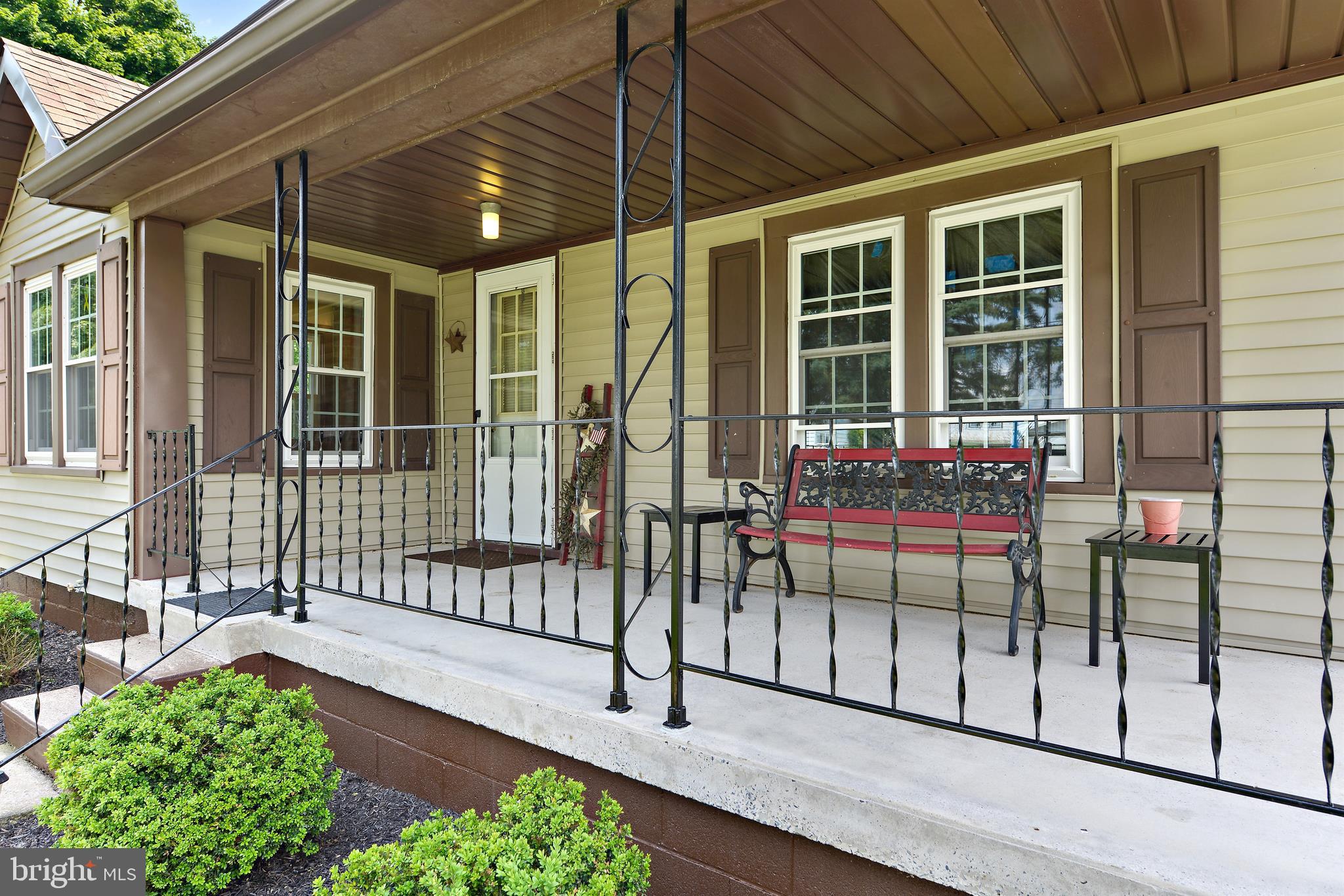 1711 Blacks Bridge Road Annville, PA 17003 - Photo 5 of 31 Gallery Image 5
