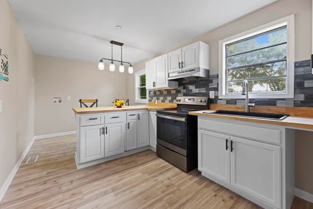 $175,000 | 121 Harrison Street, Varnville, SC 29944