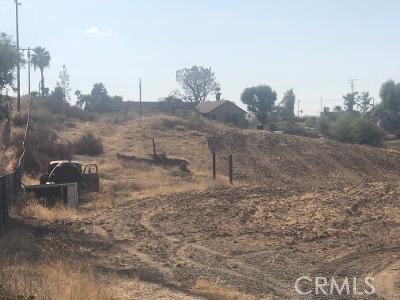 27475 Cornell Street Hemet, CA 92544 - Photo 19 of 19 a view of a dry yard