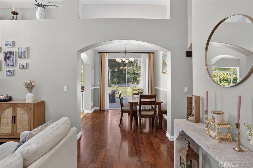 23463 Riversbridge Way Valencia, CA 91354 - Photo 6 of 52