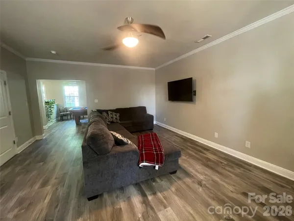 $469,900 | 5602 Falkland Lane, Matthews, NC 28104