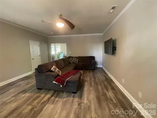 $469,900 | 5602 Falkland Lane, Matthews, NC 28104