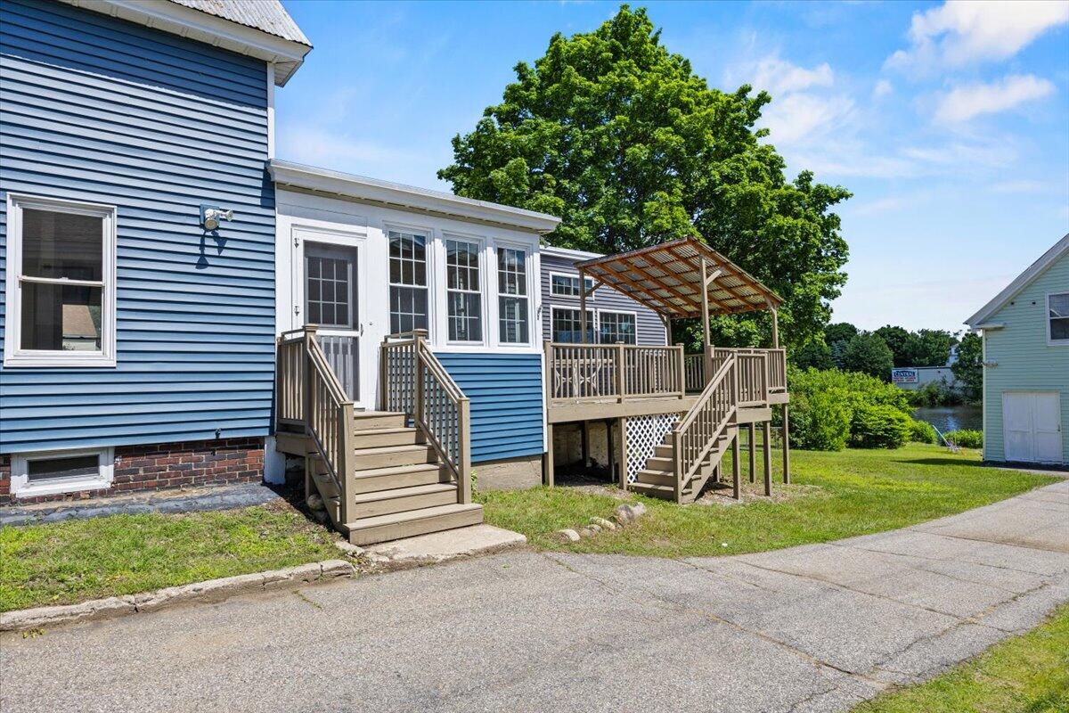 27 Riverside Avenue Sanford, ME 04073 - Photo 25 of 41 21-27_Riverside-21