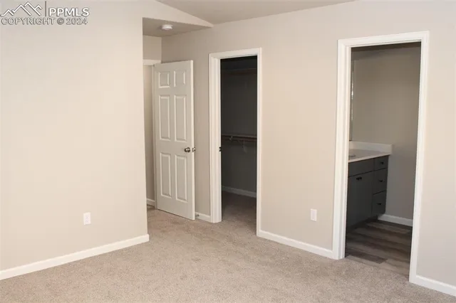an empty room with closet