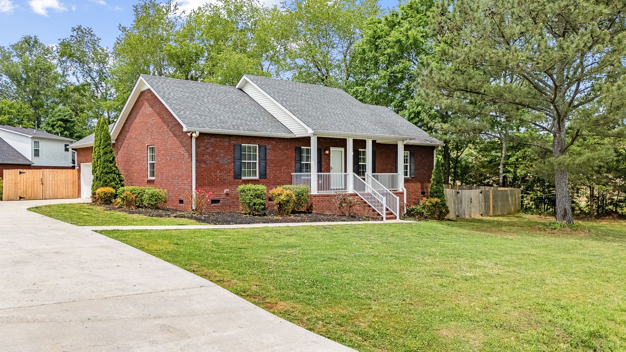 1165 Short Springs Road Tullahoma, TN 37388 - Photo 6 of 53 Gallery Image 6