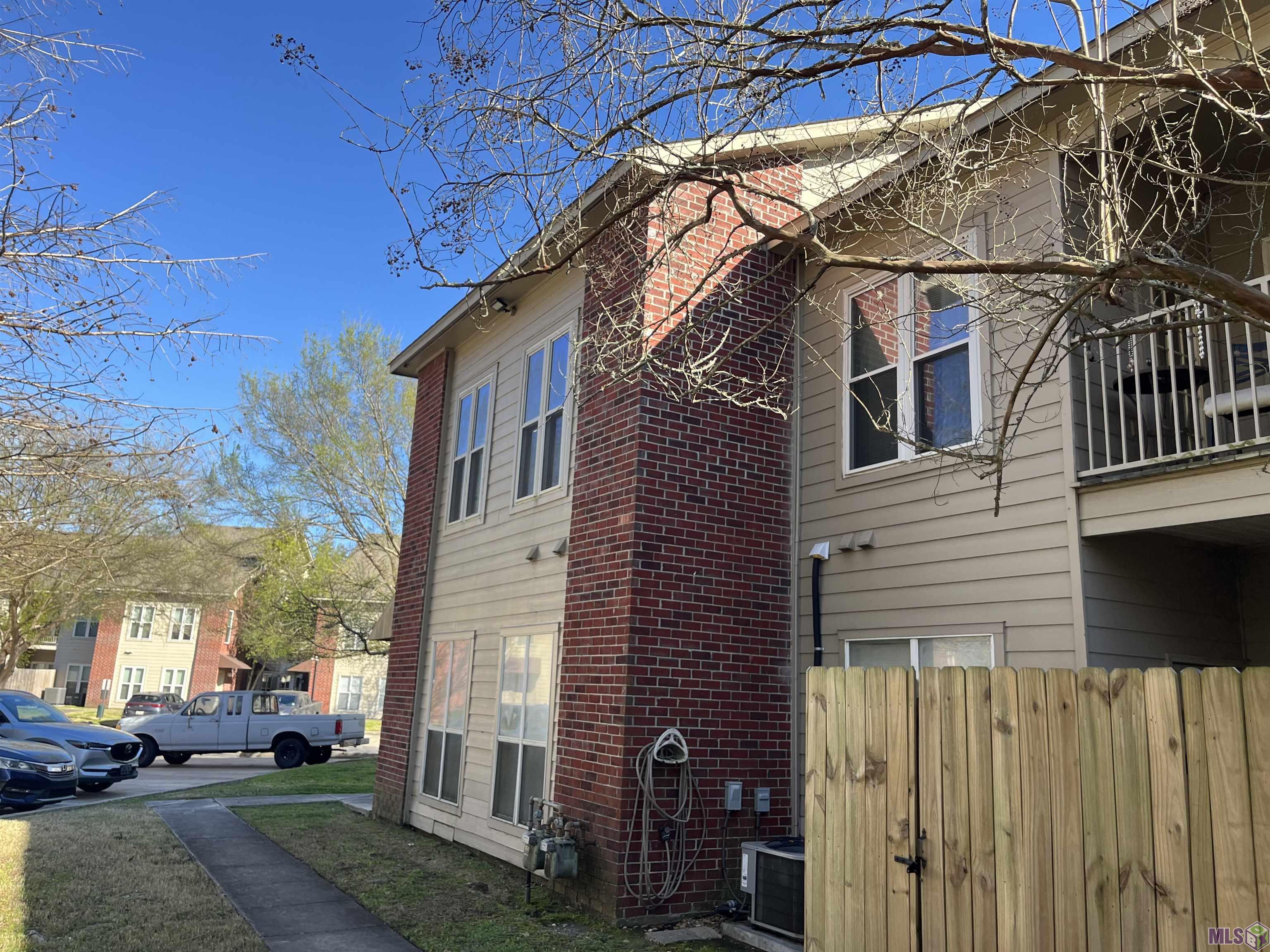 5151 Etta Street, Unit 3H Baton Rouge, LA 70820 - Photo 3 of 11 Gallery Image 3