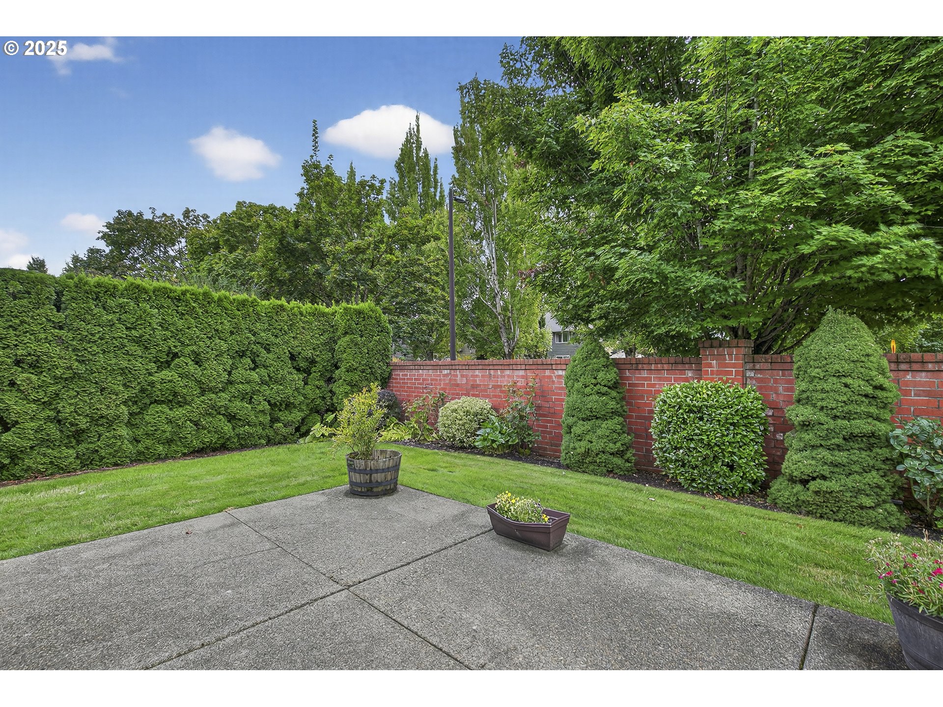 10727 Southwest Nelson Street Tualatin, OR 97062 - Photo 32 of 41 Backyard