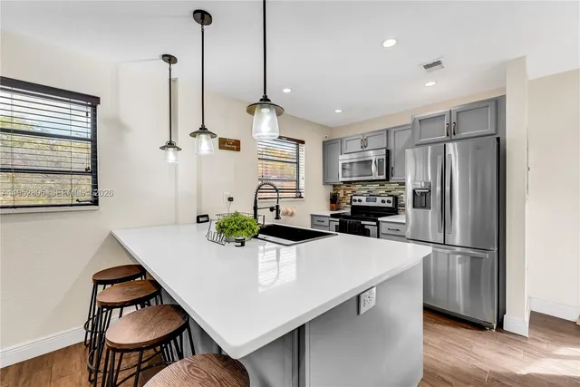 $2,350 | 6236 Southwest 136th Court, Unit B208, Miami, FL 33183