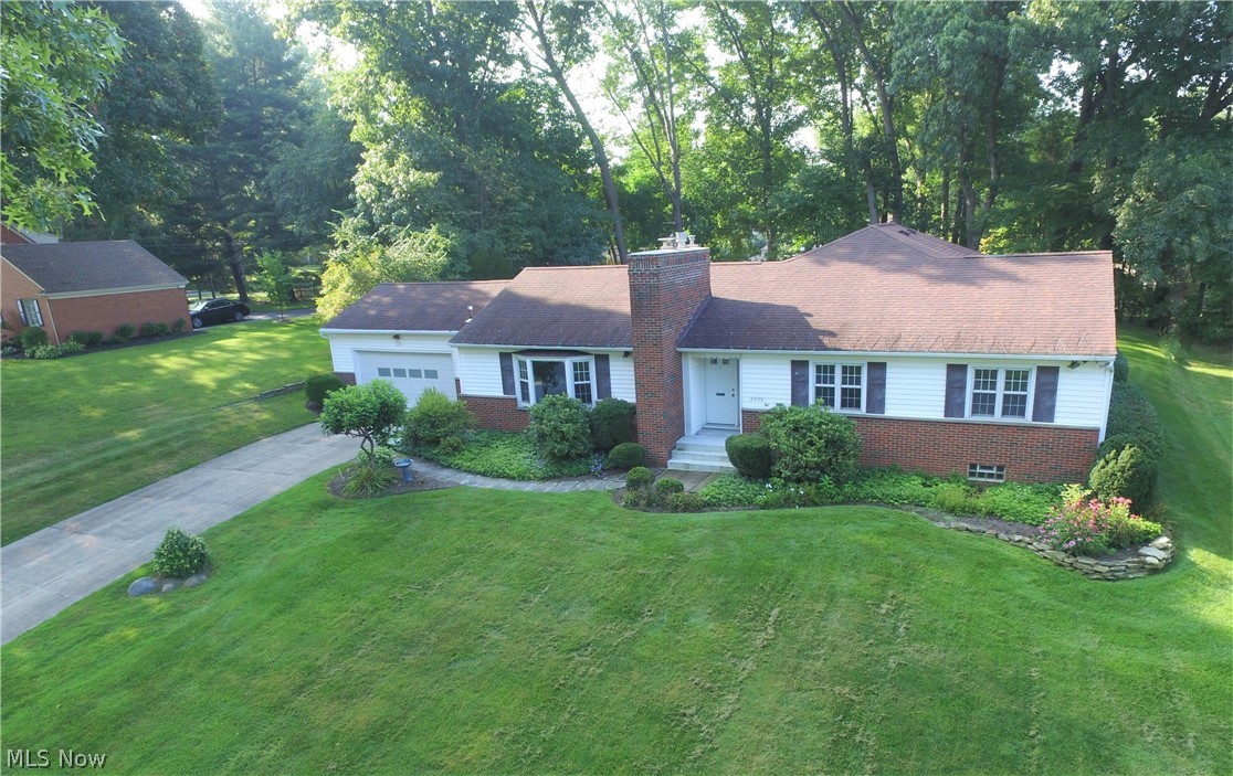 2030 Ganyard Road Akron, OH 44313 - Photo 2 of 30