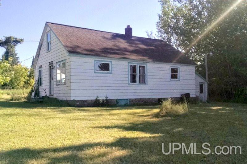 N6489 Charlebois Road Foster City, MI 49834 - Photo 1 of 10
