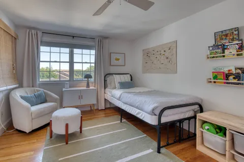 30 Lighthouse Lane, Sag Harbor, NY 11963