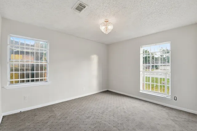 $185,000 | 535 Edgebrook Drive, Houston, TX 77034