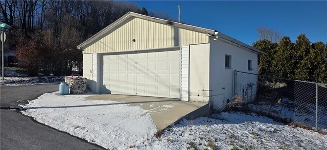 $79,900 | 201 Adele Street, Lilly, PA 15938