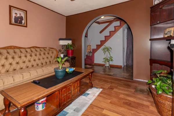 $79,500 | 463 East Main Street, Madawaska, ME 04756