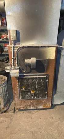 $79,500 | 463 East Main Street, Madawaska, ME 04756