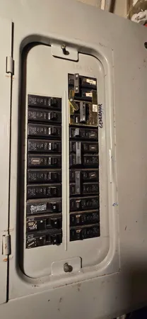 $79,500 | 463 East Main Street, Madawaska, ME 04756