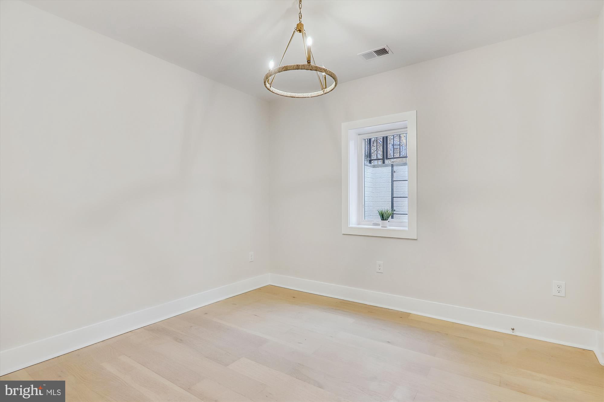 106 Geneva Avenue Silver Spring, MD 20910 - Photo 56 of 116