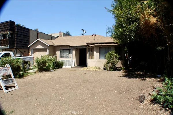 $899,900 | 5739 Hazeltine Avenue, Van Nuys, CA 91401