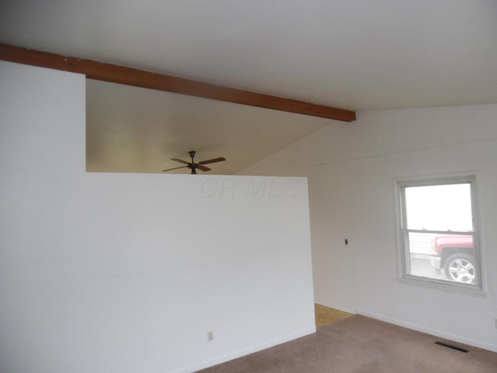 340 Sturbridge Road Columbus, OH 43228 - Photo 6 of 21 Gallery Image 6
