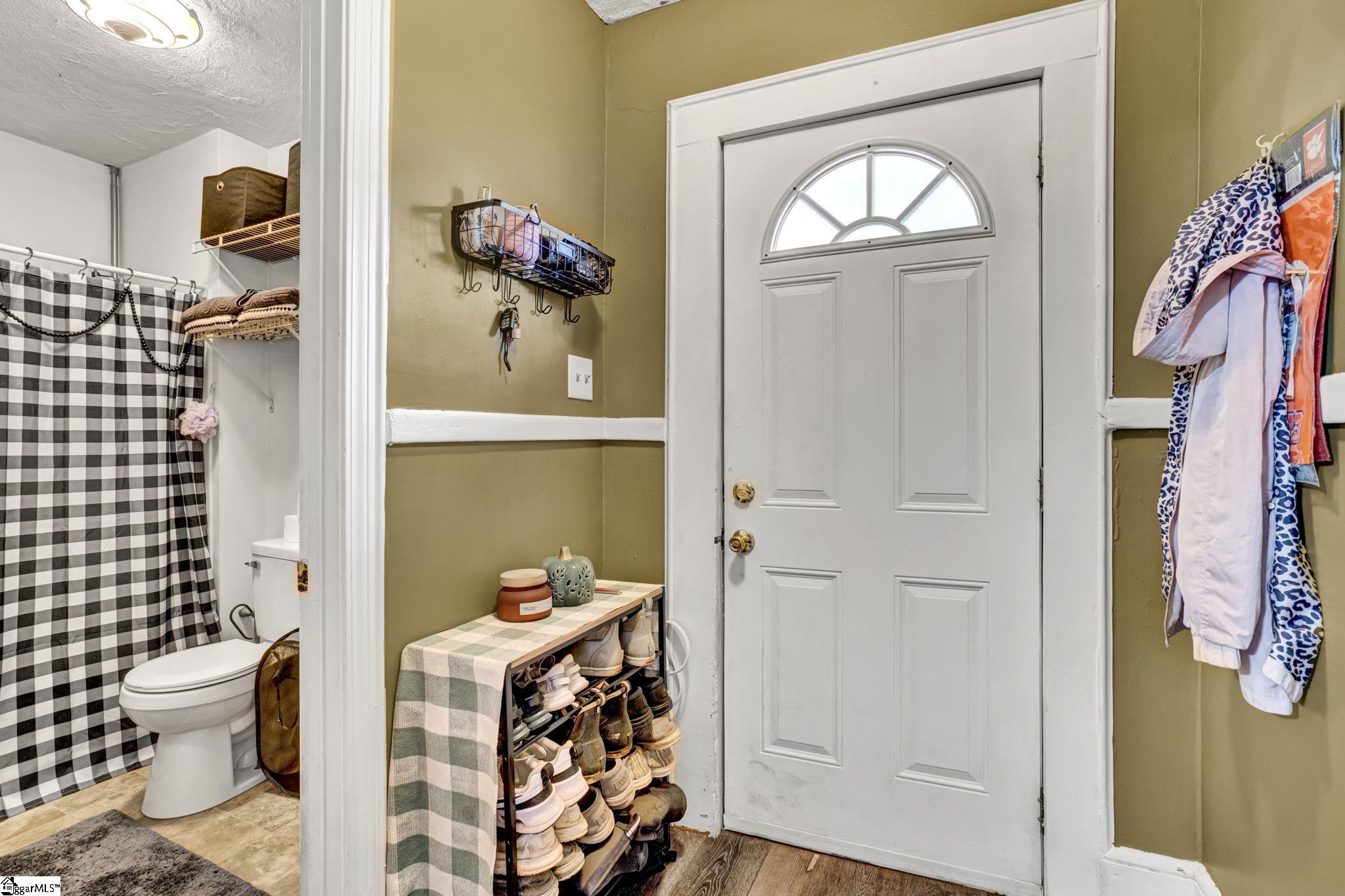 306 Rice Road Easley, SC 29640 - Photo 17 of 38