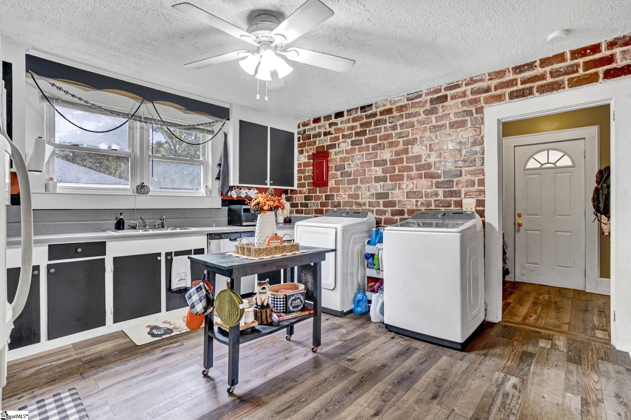 306 Rice Road Easley, SC 29640 - Photo 19 of 38