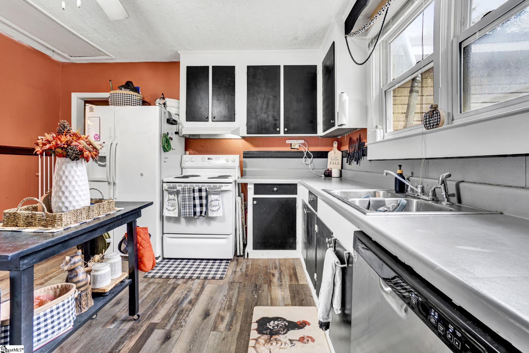 306 Rice Road Easley, SC 29640 - Photo 22 of 38