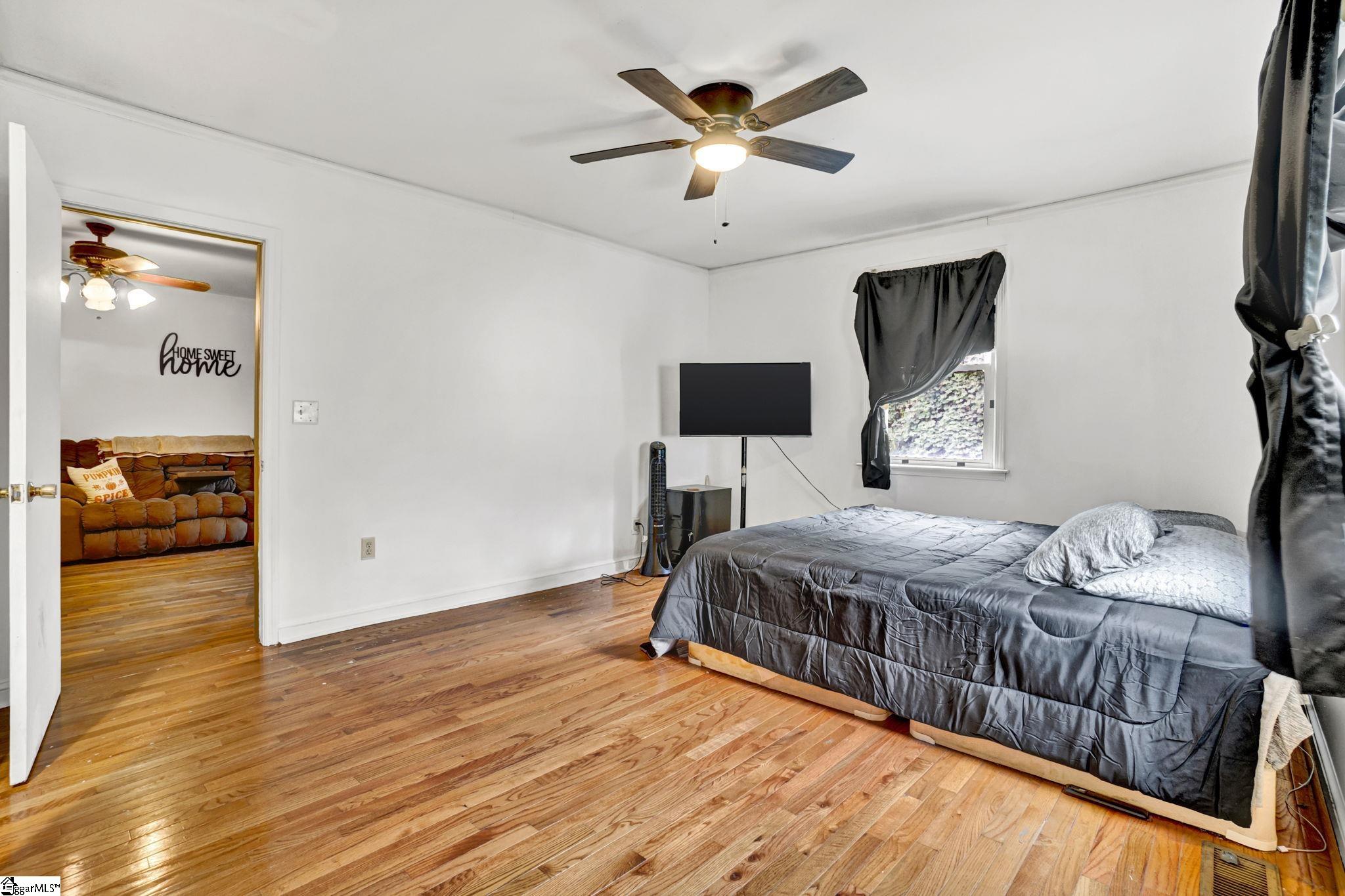 306 Rice Road Easley, SC 29640 - Photo 29 of 38