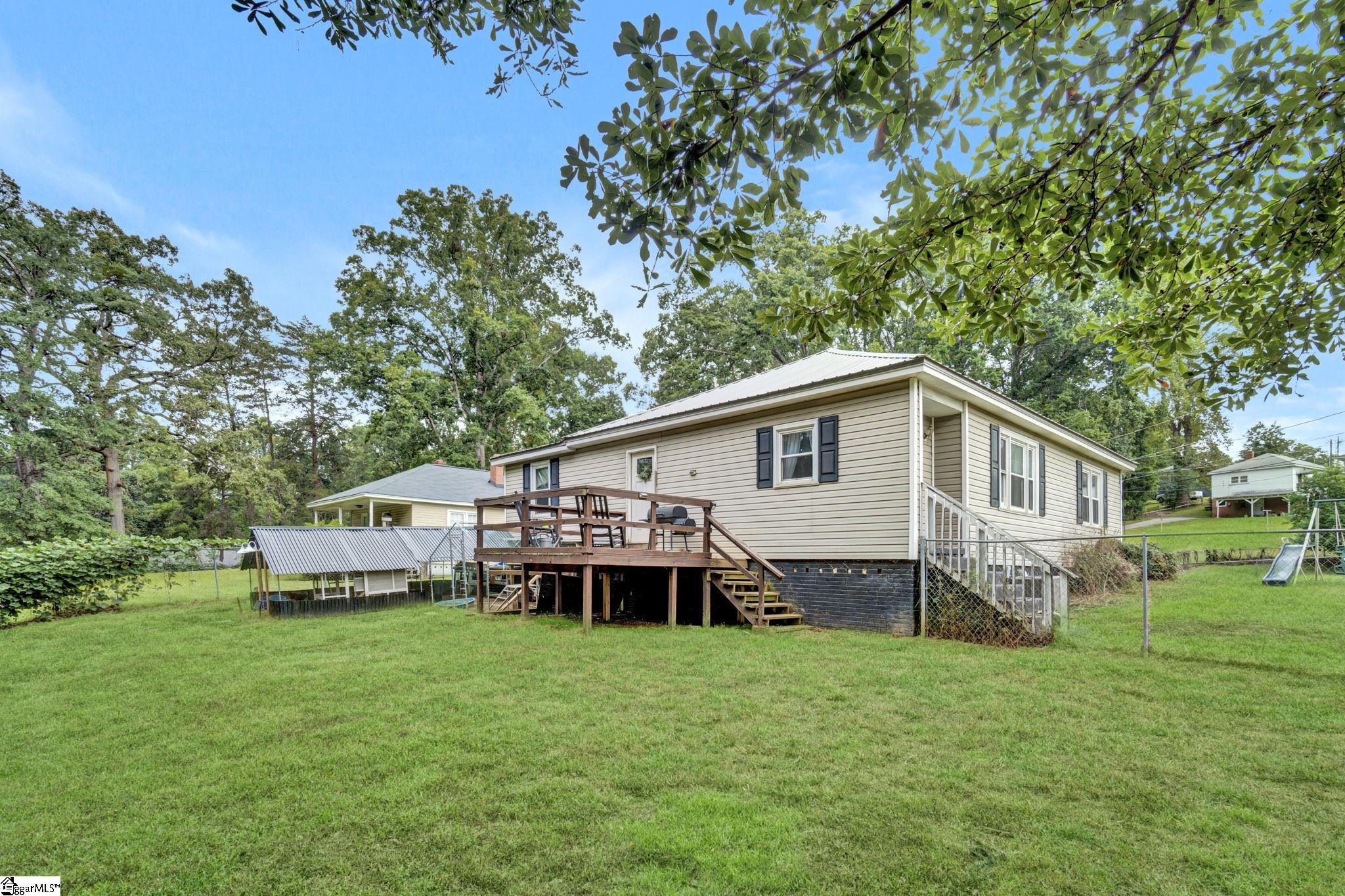 306 Rice Road Easley, SC 29640 - Photo 3 of 38