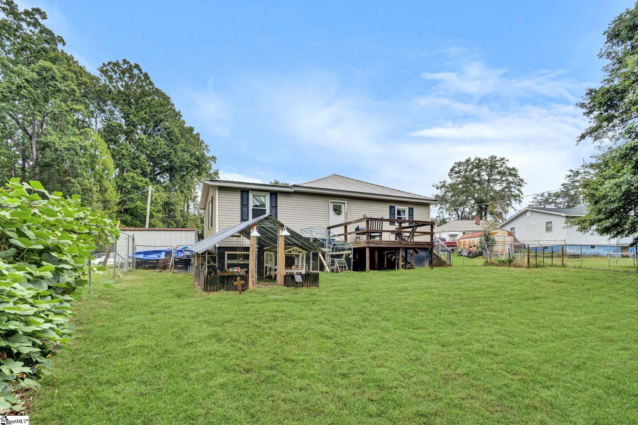 306 Rice Road Easley, SC 29640 - Photo 5 of 38