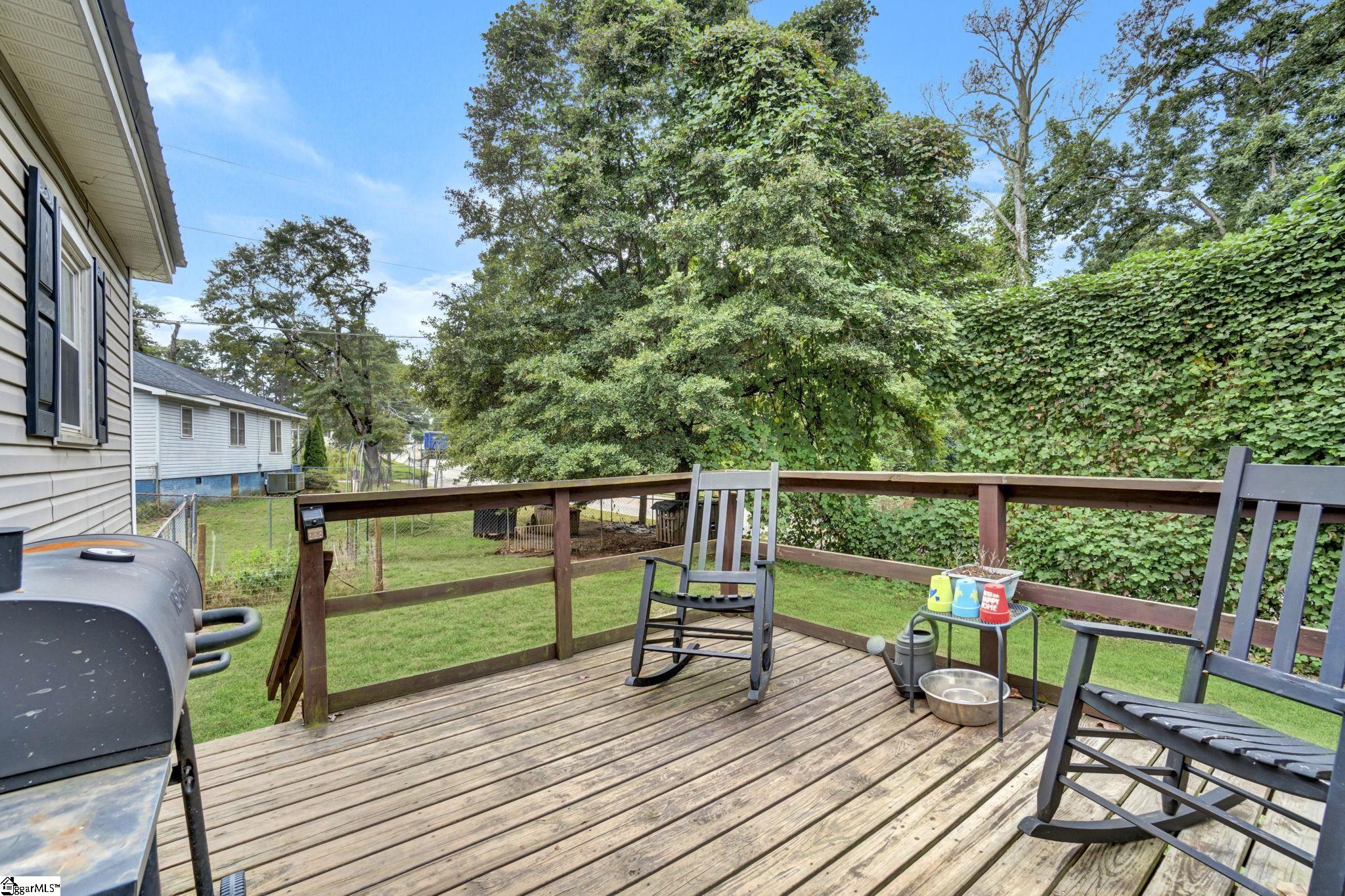 306 Rice Road Easley, SC 29640 - Photo 9 of 38