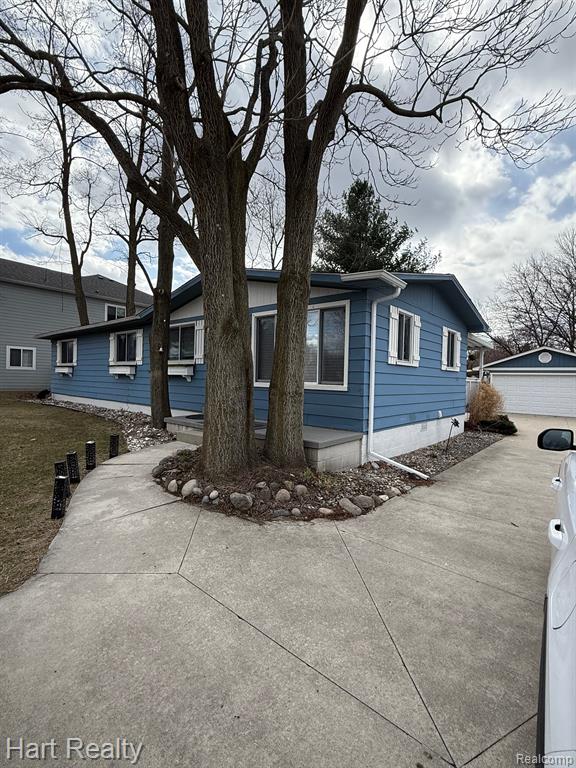 2440 Eastern Avenue Rochester Hills, MI 48307 - Photo 5 of 50 Gallery Image 5
