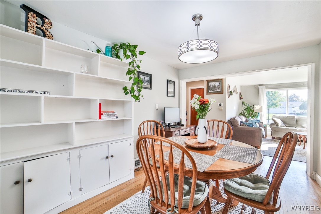 89 Pearce Drive Amherst, NY 14226 - Photo 11 of 36 89 Pearce 3rd Bedroom /Dininng Room